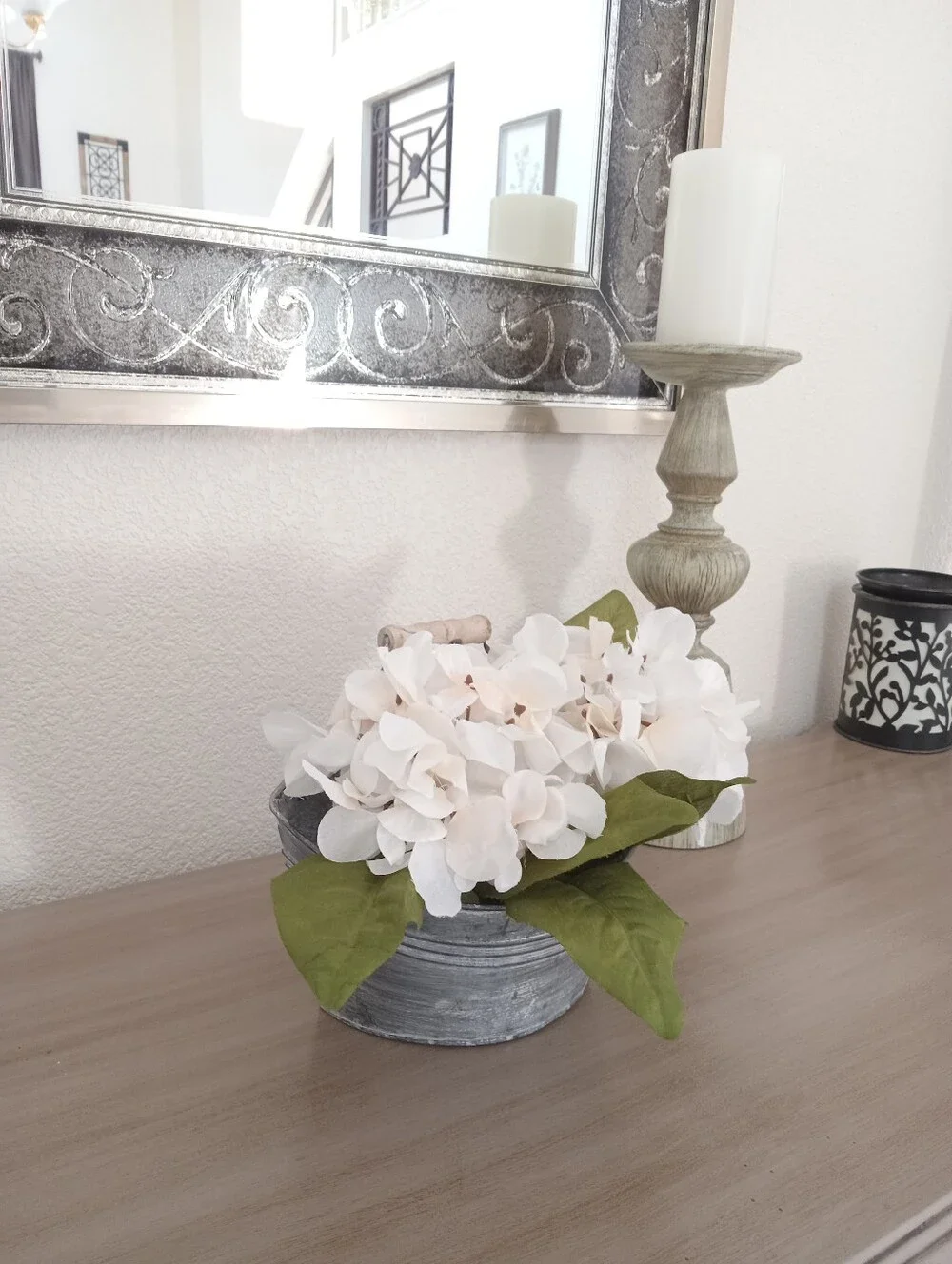 New! Bohemian Farmhouse Hydrangea Metal Container Floral Home Deco Arrangement
